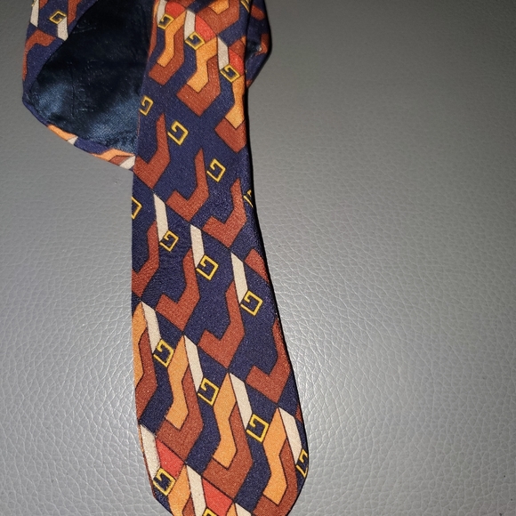 Mens Gucci Tie - Picture 7 of 7